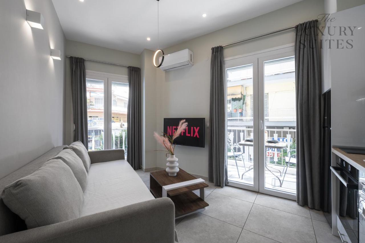 Mavili, The Luxury Suites Thessaloniki Exterior foto