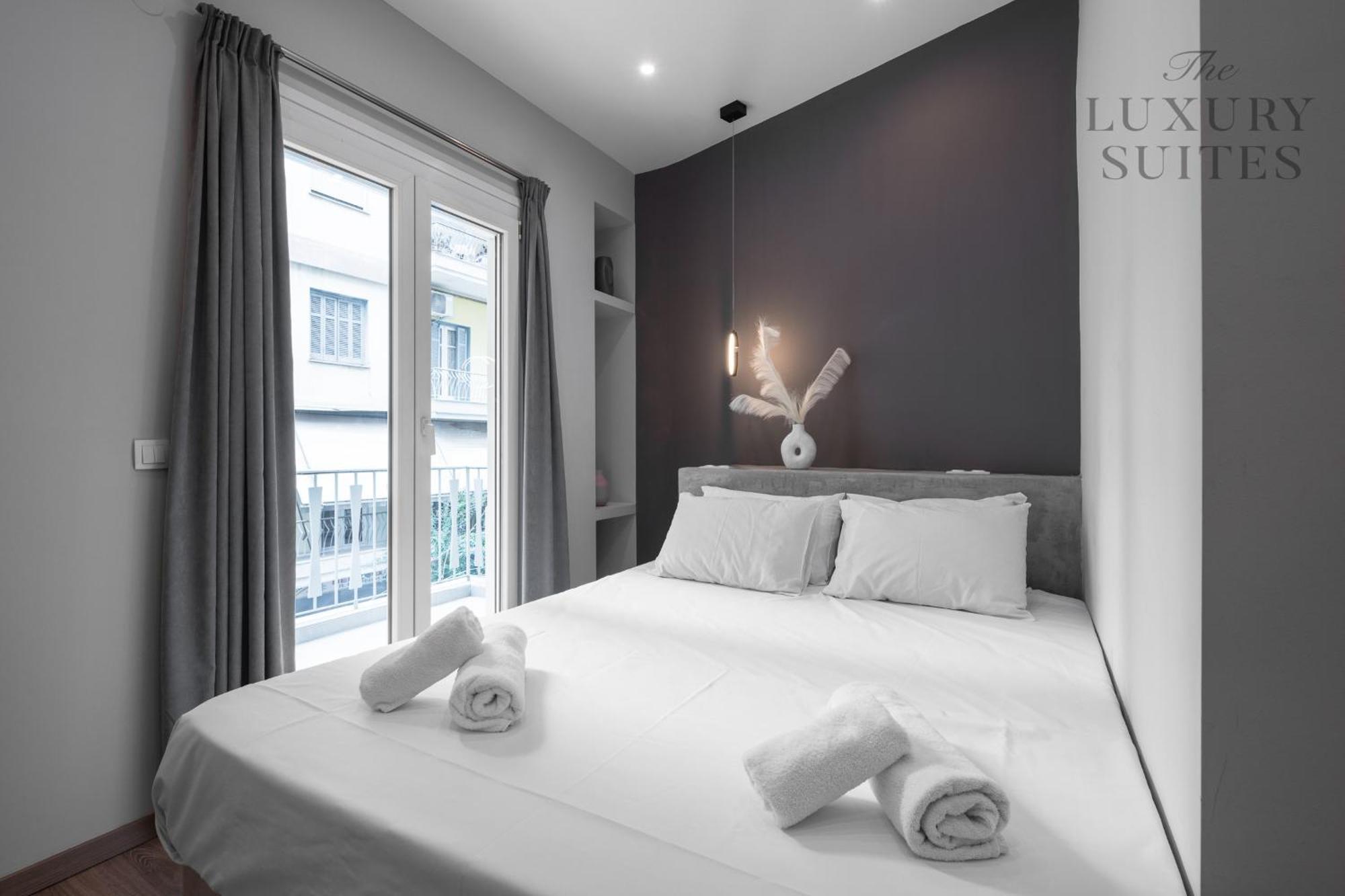 Mavili, The Luxury Suites Thessaloniki Exterior foto
